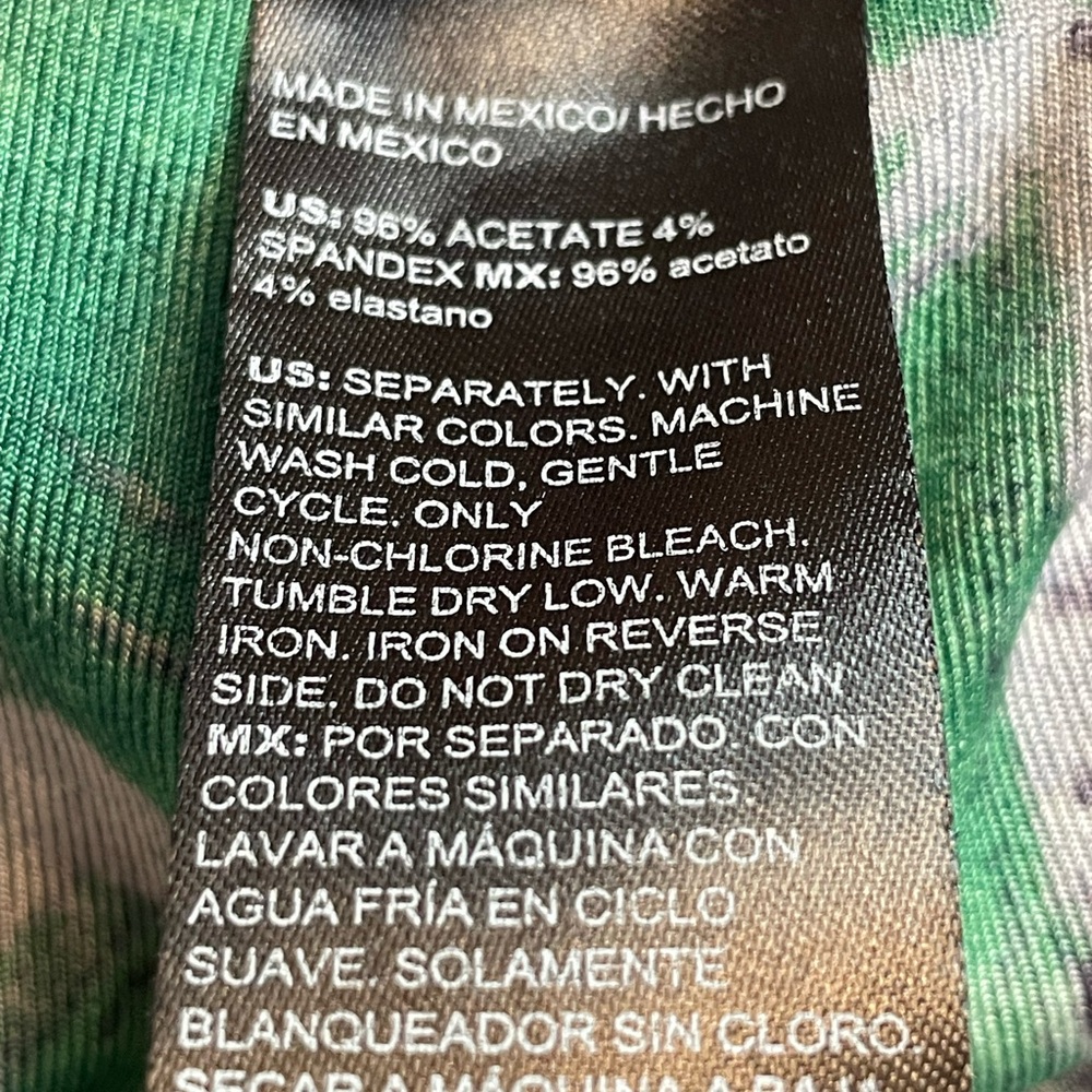 Chico’s Green and Blue Artsy Women’s Pants - Picture 4 of 9